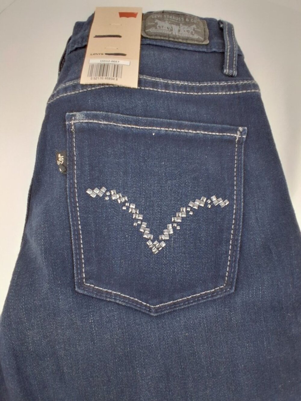 Levis Womens 512 Bootcut Perfectly Slimming Jeans 2M (24x31) Dark Wash Denim NWT - Picture 13 of 16